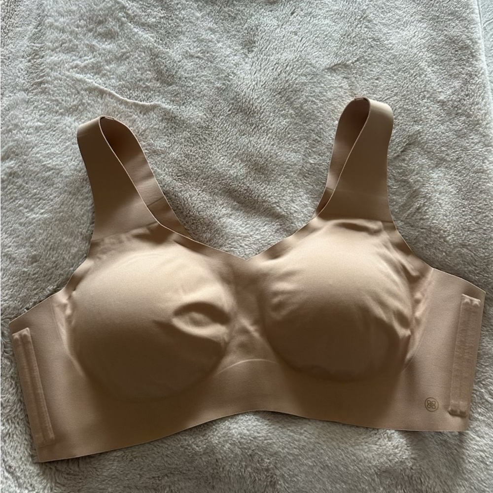 Honey Love Seamless Tan Bra new without tags